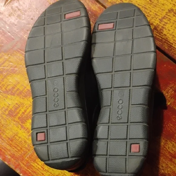 Ecco Black Mary Jane Size 40 Like New - Picture 2 of 5
